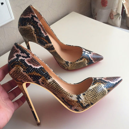 Snake Skin Pointed Shoes