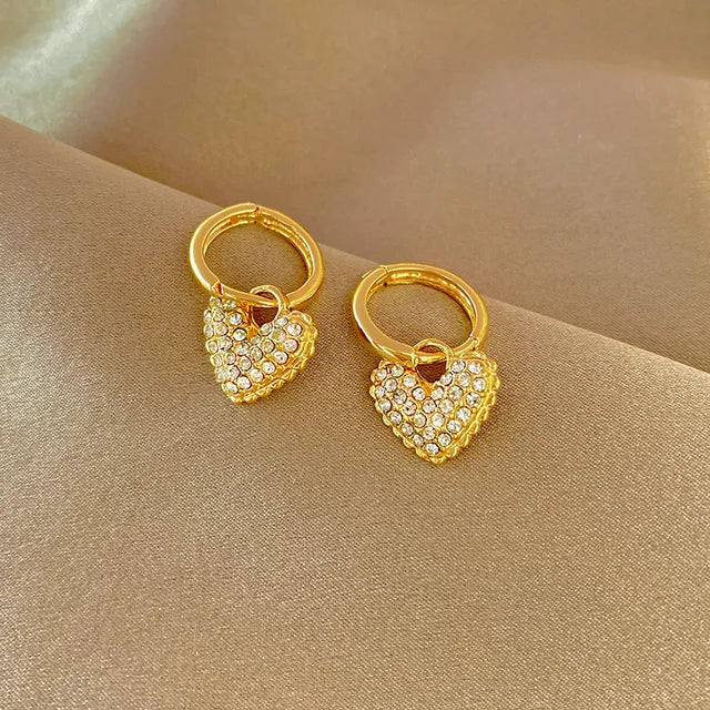 Exquisite Heart Shape Stud Earrings