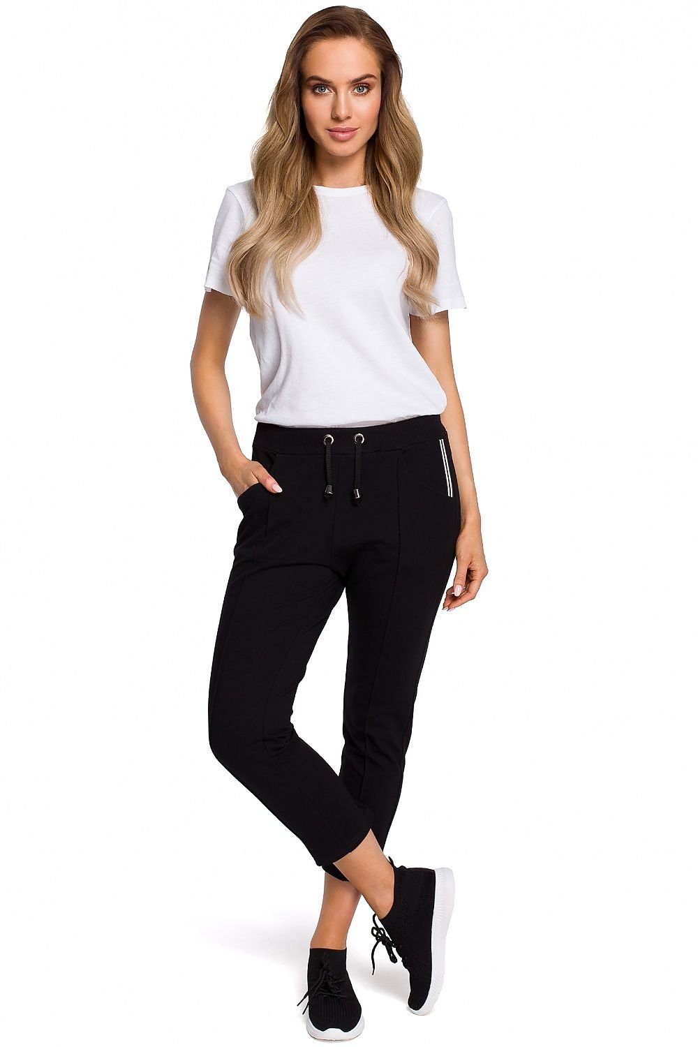 Women trousers model 127521 Moe